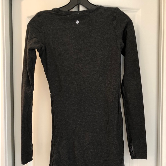 Lululemon long sleeve reversible shirt - Picture 4 of 4
